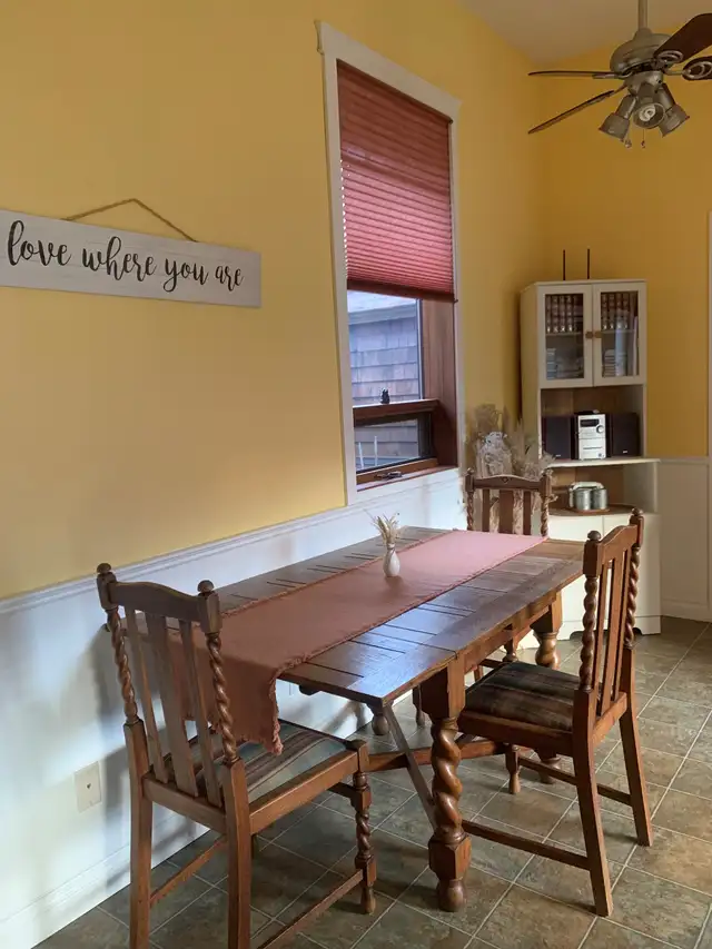 Shuswap River/North Okanagan Vacation Cottage in British Columbia in Canada - Image 5