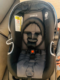 Siège d'auto pour bébé