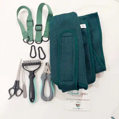 Dog grooming hammock with accesories, View more