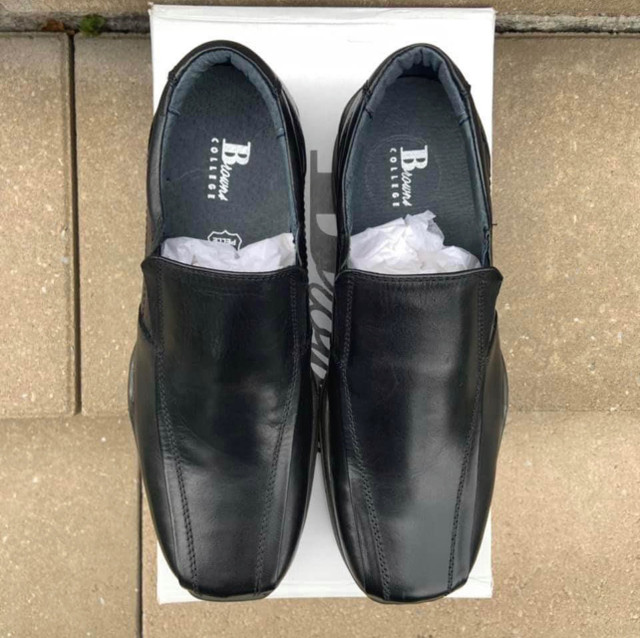 NEW IN BOX!!! Browns College black dress shoes (Size: 7 US) dans Chaussures pour hommes  à Laval/Rive Nord - Image 3