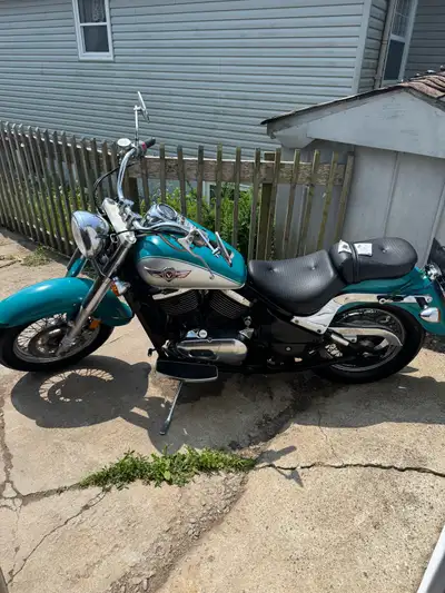 Cruising down memory lane with this 1997 Kawasaki Vulcan 800! A real head-turner in a lovely teal, t...