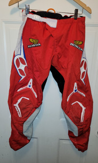 Honda rouge bike pants / Castle race platform coat