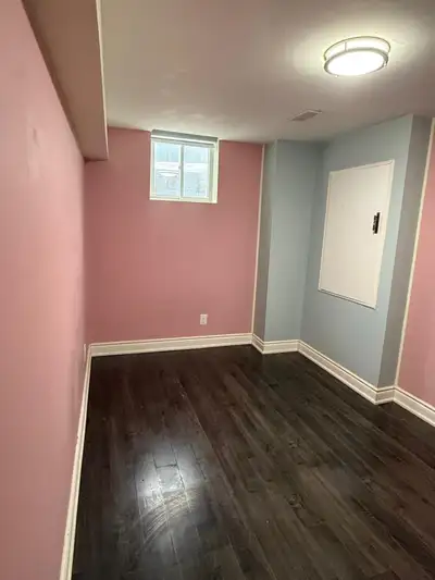 Two Bedroom Basement (Legal) apartment available for rent immediately Address: KILKARRIN Rd, BRAMPTO...