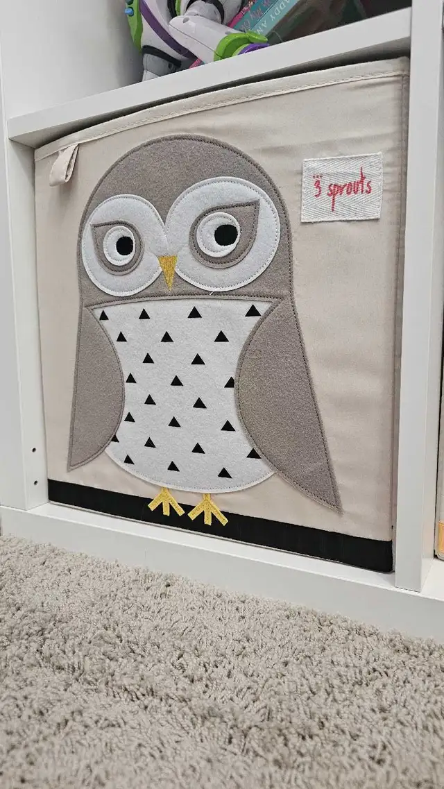 Ikea 4 cube storage with 2 baskets 64269659032067121