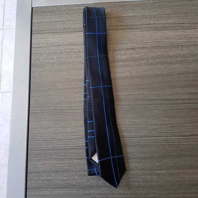 E^^/Necktie 