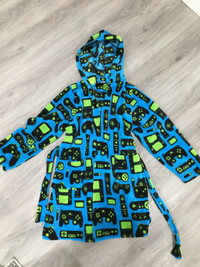 Kid's gaming themed bathrobe size 9-10