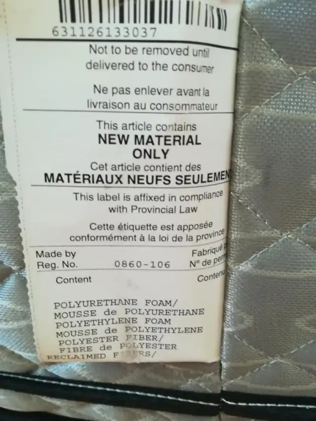 Lit simple en métal in Beds & Mattresses in Laval / North Shore - Image 8