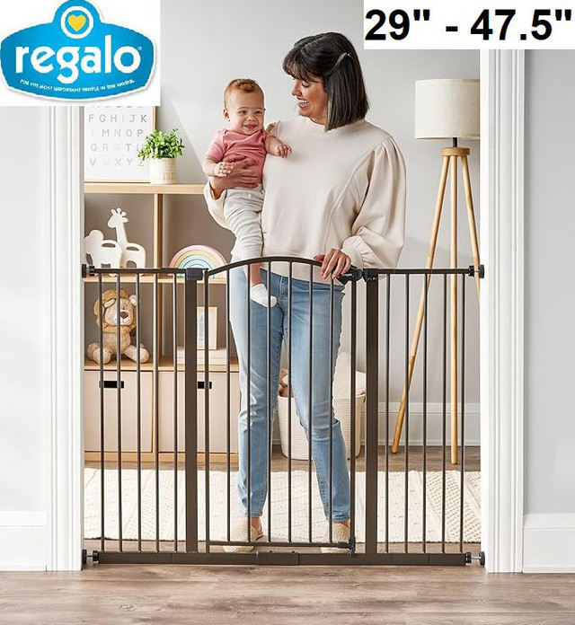 REGALO ARCHED DECOR EXTRA TALL SAFETY GATE  in Gates, Monitors & Safety in Barrie