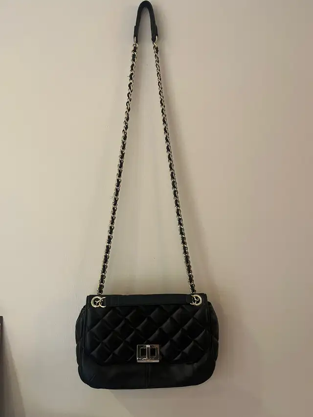 CK Calvin Klein leather bag purse in Women's - Bags & Wallets in Mississauga / Peel Region - Image 4