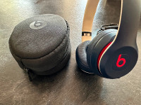 Beats Solo3 Wireless On-Ear Headphones