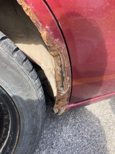 Looking for someone to repair rust