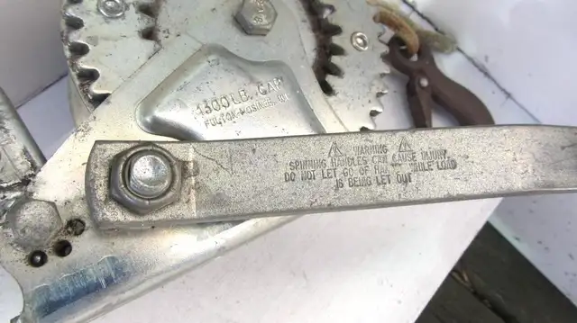 Trailer Winch - 1300 lb in Hand Tools in Kingston - Image 5