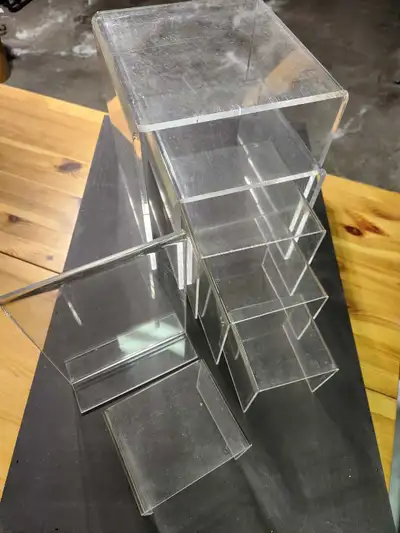 Acrylic Display Stand - Assorted 100 pieces + 4 Sign Holders, View more