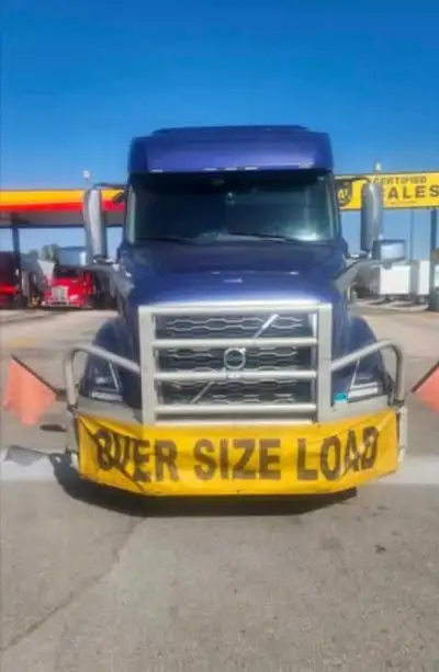 OPEN TO OFFERS!!!!!!! MAKE ME A REASONABLE OFFER OVER $40,000 OF ENGINE WORK DONE! Selling my 2019 V...