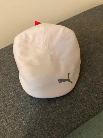 Men’s golf hat, View more