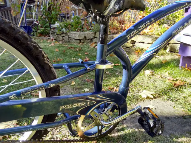 Adams Trail A Bike Folding Style Like New in Kids in City of Toronto - Image 5