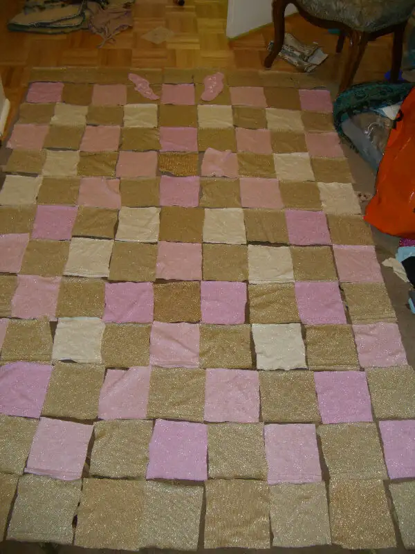HAND MADE QUILTS 1 of a kind CASHMERE, SILK, COTTON  METALLIC in Bedding in City of Toronto - Image 5