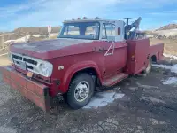 Dodge tow truck
