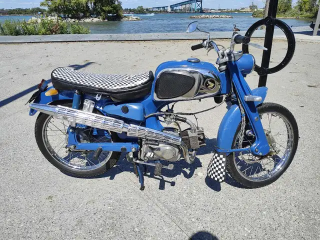 Vintage motorcycle Honda Yamaha  in Other in Windsor Region - Image 2