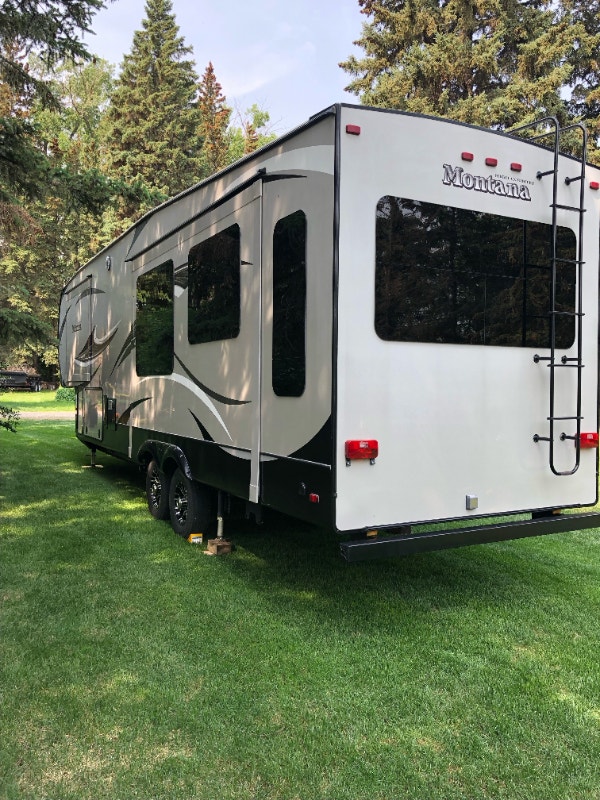 2015 Montana High Country 305RL Fifth Wheel RVs & Motorhomes