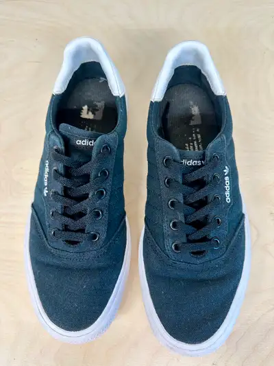 Adidas LHV 029005 black canvas shoes, Size 6, View more