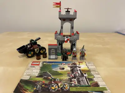 Lego # 7948, Kingdoms Outpost Attack, complete set , View more