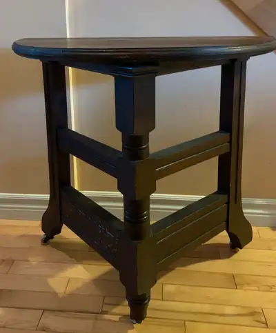 Table demi-lune antique « vintage », View more