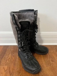 Ladies UGG Adirondack Tall Winter Snow Boot - Size 7