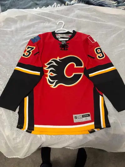 calgary flames jersey, View more