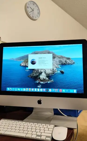Apple iMac 21.5-inch Late 2012 in Desktop Computers in Delta/Surrey/Langley - Image 2