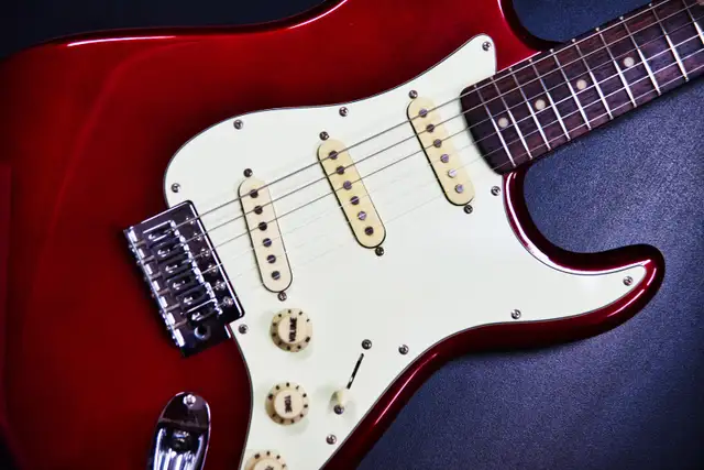 5 STAR REVIEWS: 33/33 - DARTMOUTH GUITAR SETUPS in Guitars in Dartmouth - Image 4