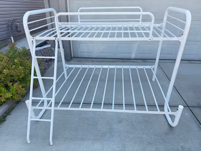 Delivery$: Twin over double bunk bed