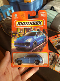 Matchbox Porsche Cayenne Turbo blue