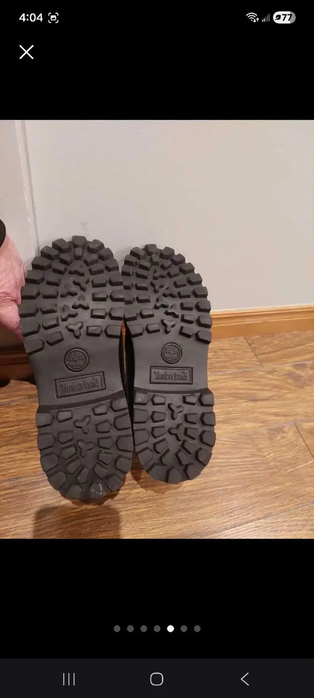 Timberland Men's Black Boots in Men's Shoes in Oakville / Halton Region - Image 5