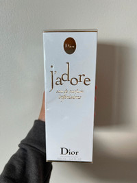 J'adore Eau de Parfum - Dior -  Size: 3.4 oz/ 100 mL