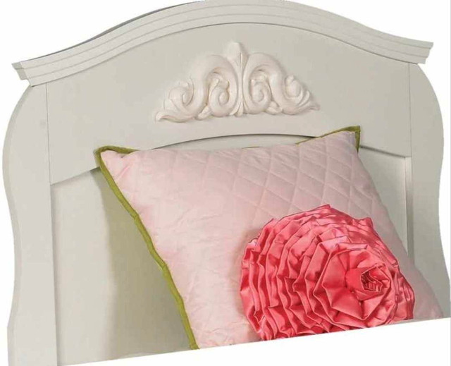 White Headboard and bed frame in Beds & Mattresses in City of Toronto