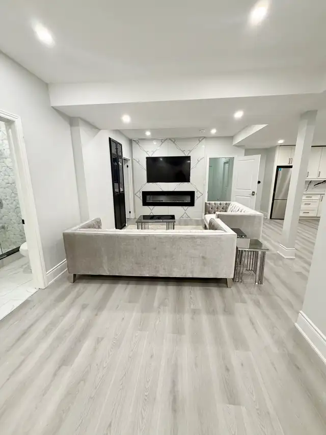 new basement apartment  in Long Term Rentals in Markham / York Region - Image 3