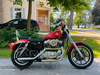 1992 Harley-Davidson Sportster 1200 - picked this up for my girlfriend to build out but she finds th...