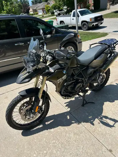 Solid bike, great for trails, gravel, highway. It can do it all. Runs great - never any issues. New...