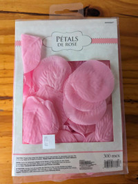 Pétals de rose ( en plastique)