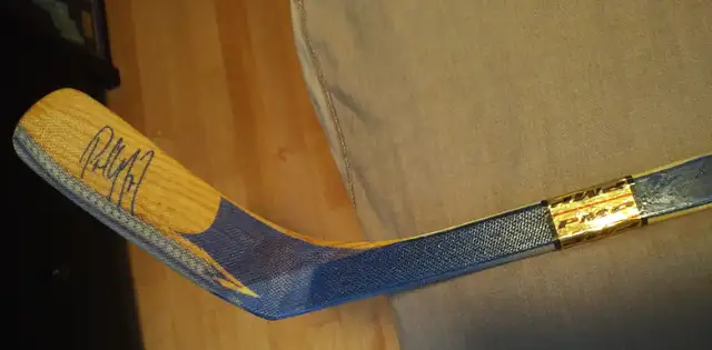 Clearance Game Used Signed Hockey Stick Potvin Phaneff in Arts & Collectibles in City of Toronto - Image 7