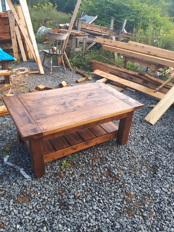 Farmhouse style coffee tables in Coffee Tables in City of Halifax