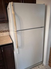 Réfrigérateur 18 pi3