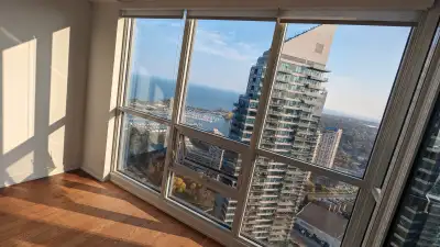 1 Bed / 1 Bath Condo for Rent – Luxury Lakeview Suite in Mimico