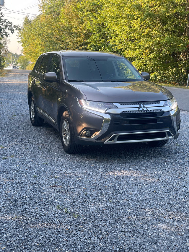 2020 Mitsubishi Outlander ES AWD in Cars & Trucks in Saint John