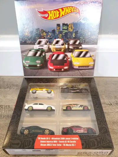 BNIB HDH50-0710 1:64 Diecast Hot Wheels Japanese JDM Six Pack 1988 Honda CR-X 1995 Mazda RX-7 Mitsub...