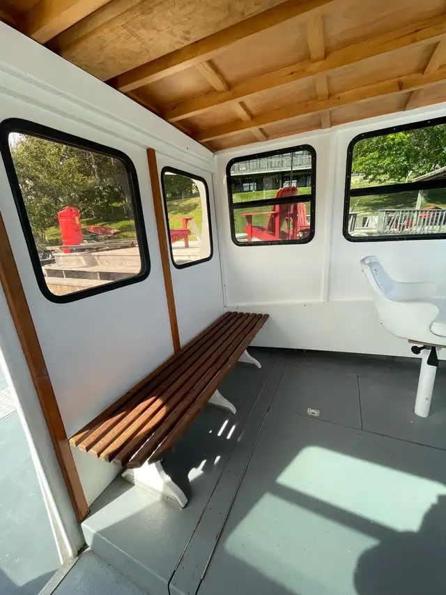 32’ Cape islander in Powerboats & Motorboats in Cape Breton - Image 8