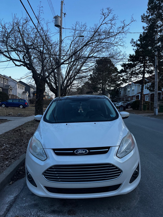 Ford C-max hybrid  in Cars & Trucks in City of Halifax