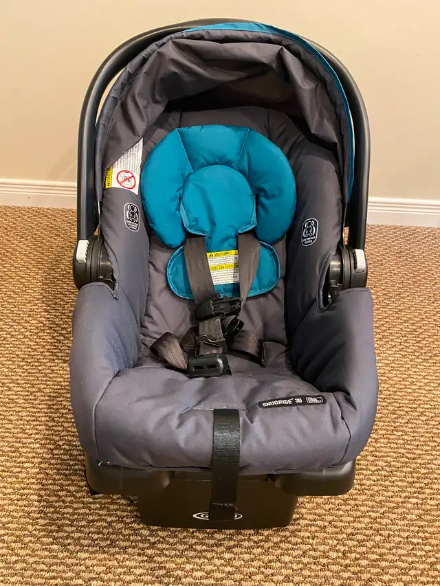 Graco Snugride 30 Infant Car seat in Strollers, Carriers & Car Seats in Hamilton - Image 3
