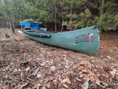 Excellent hunting and fishing and camping canoe. Holds up to a thousand lb person and cargo Extremel...